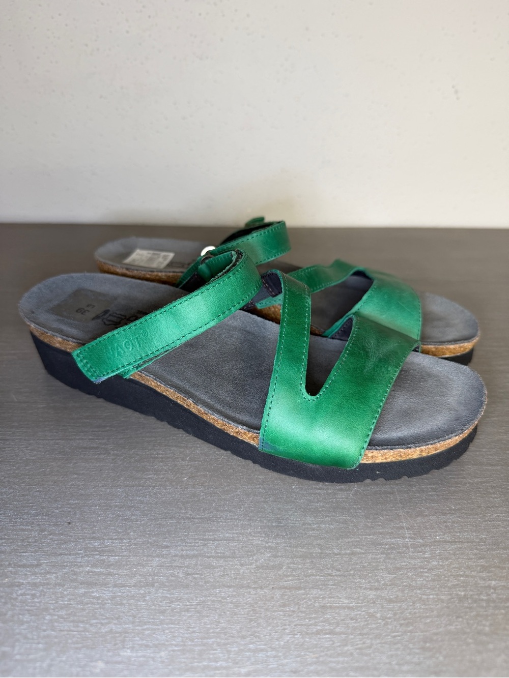 Naot Gabriela Womens 8 Slide Emerald Green Leather Adjustable Slip On Sandal